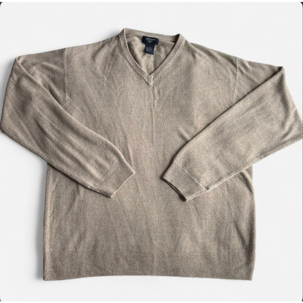 Dockers Men's V-Neck Sweater